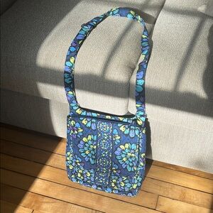 Vera Bradley Crossbody  Indigo Pop Bag